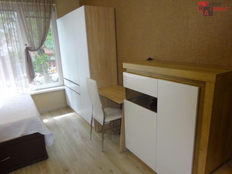 дава под наем, Специално предложение, Едностаен, София, Оборище, Тухла